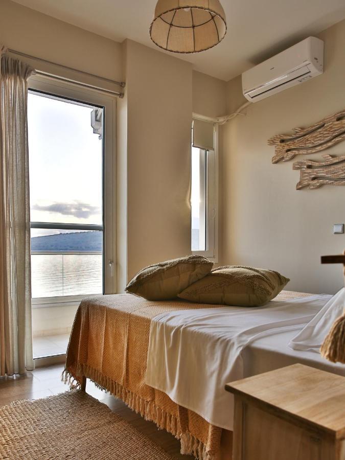 Boho Beach House In Itea-Delphi Exterior photo